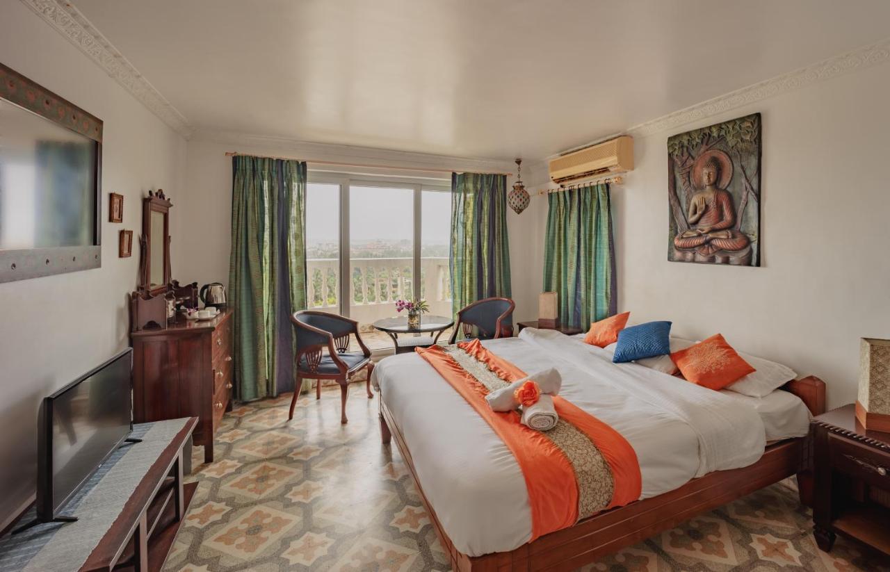 Ocean Suite Goa 多纳保拉 外观 照片